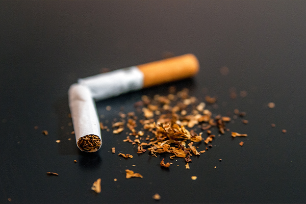 Tabac et chirurgie esthétique : pourquoi est-ce incompatible ?