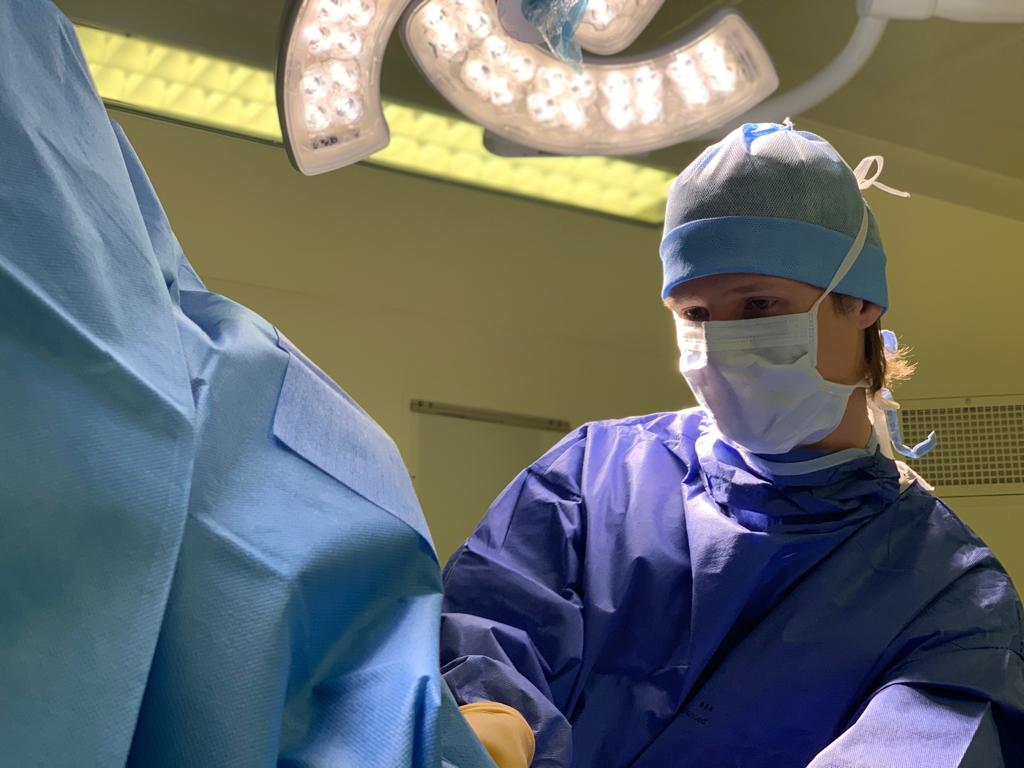 Histoire de la chirurgie esthétique Dr Rizzi, chirurgien esthétique à